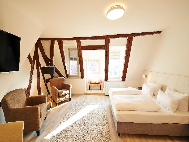 Elch Hotel 3*